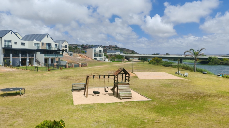 3 Bedroom Property for Sale in Hartenbos Heuwels Western Cape